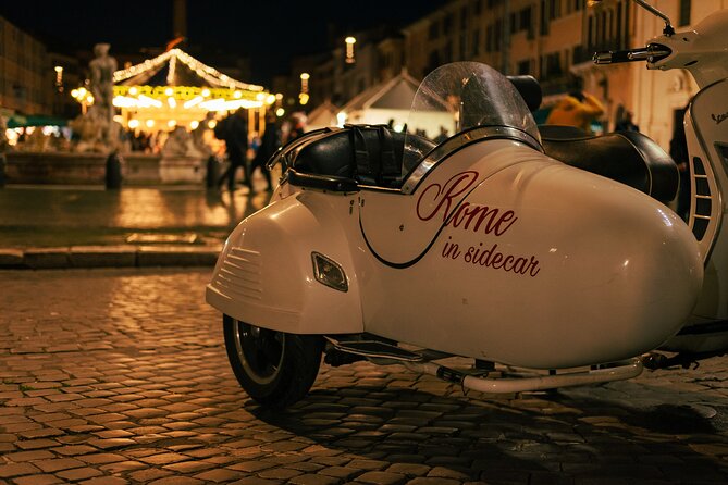 2h Xmas Lights Panoramic Vespa Sidecar Tour - From Piazza della Repubblica to the Spanish Steps