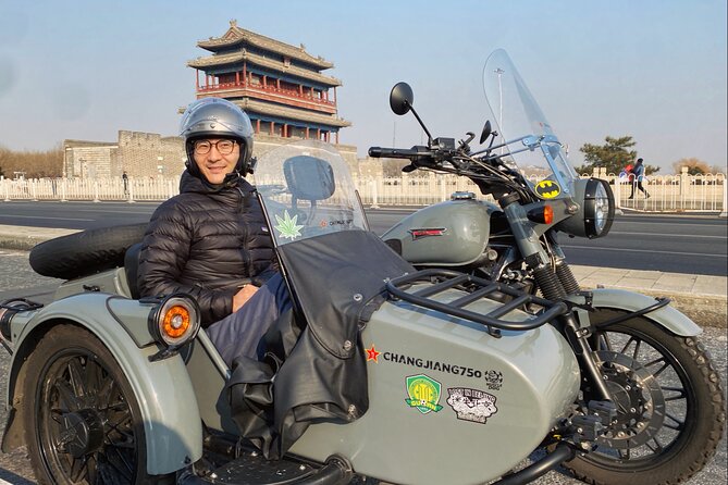 4 Hours Private Discover Beijing Tour by Sidecar - Baita Temple: A short temple stop with a strong landmark