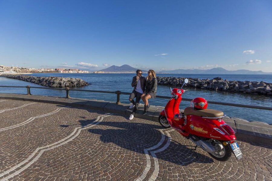 Amazing audioguided Vespa Tour of Naples - with driver - Who should book this ride?