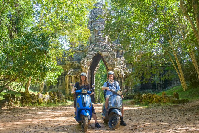 Angkor Sunrise Vespa Tour / Tuk Tuk or Car - Leaving Siem Reap before dawn