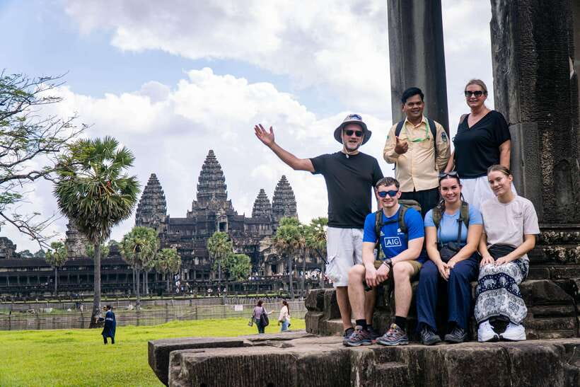 Angkor Wat: Guided Vespa Tour / Tuk Tuk or Car - Why the Vespa is a good way to see Angkor