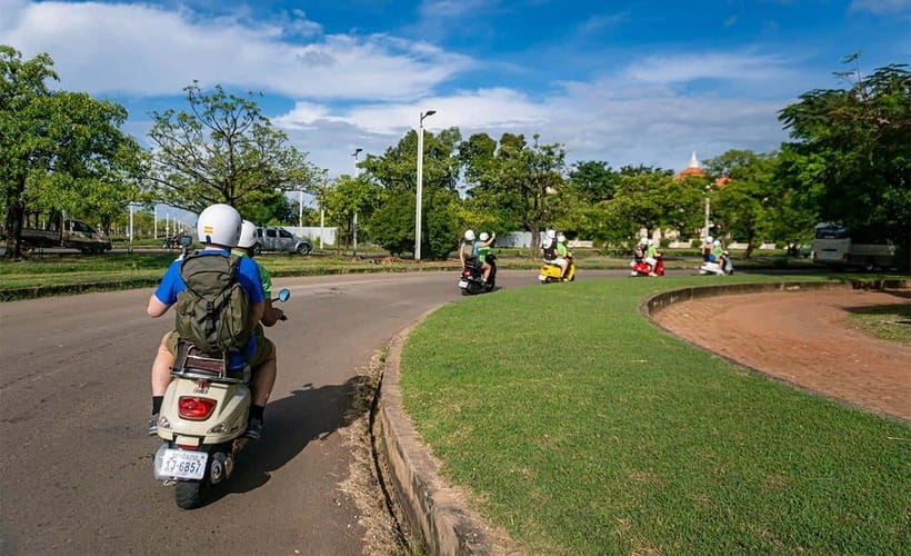 Angkor Wat: Guided Vespa Tour / Tuk Tuk or Car - What the $29 price really covers