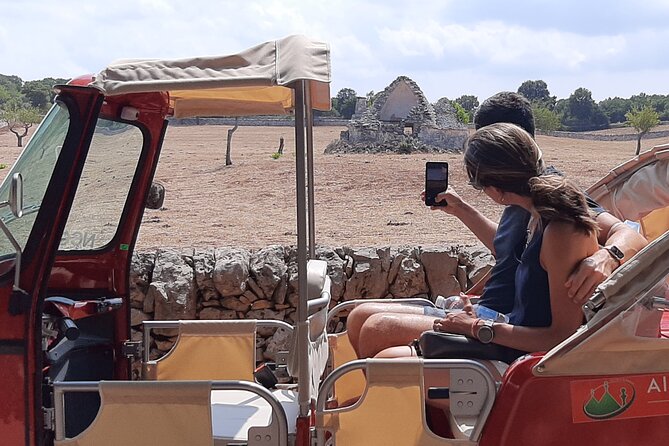 Audio Tour Alberobello with Bee Calessino/ e-Vespa /Fiat Mickey Mouse - Four ways to ride through the town