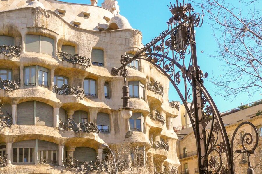 Barcelona: Half Day Tour on Sidecar Motorcycle - Is $194 per person good value?