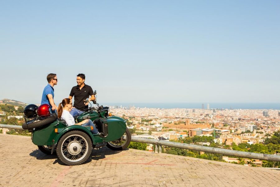 Barcelona: Motorcycle Sidecar Full-Day Tour with Stops - Barcelona by sidecar, a fast way to get your bearings