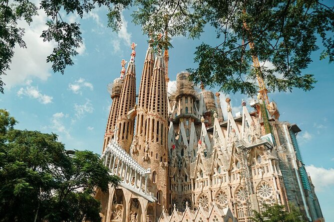 Barcelona Private Tour by Sidecar Motorcycle - Key points at a glance