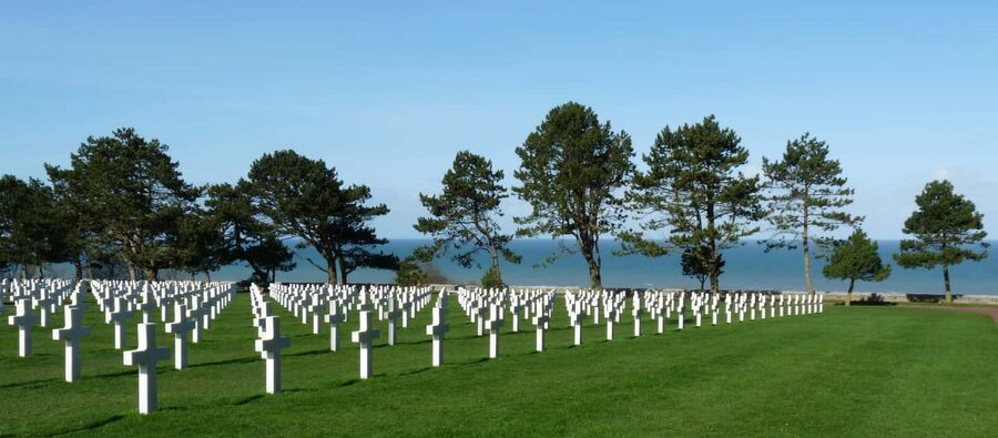 Bayeux: Normandy WWII Private Half-day Sidecar Tour - Four hours from Bayeux to the invasion coast
