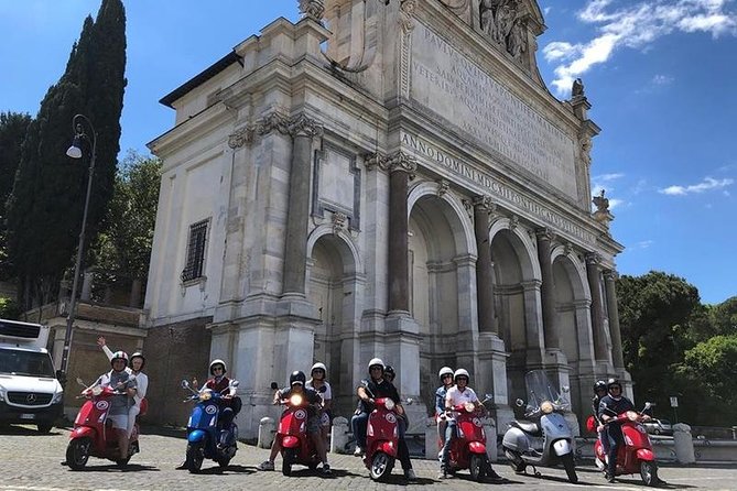 Beautiful Roma Tour on Vespa with Driver - Why a Vespa is a smart way to see Rome