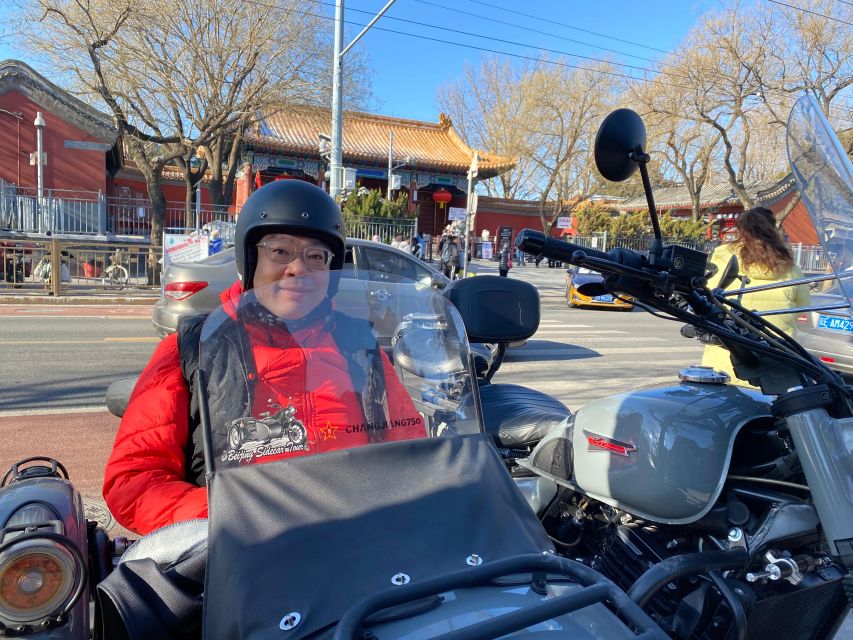 Beijing: 4 hours Discover City by Sidecar - What the guide service adds