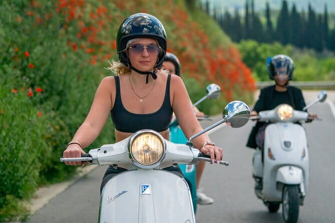 Chianti Vespa Tour with Lunch from Florence & E-car Option - Leaving Florence by minivan
