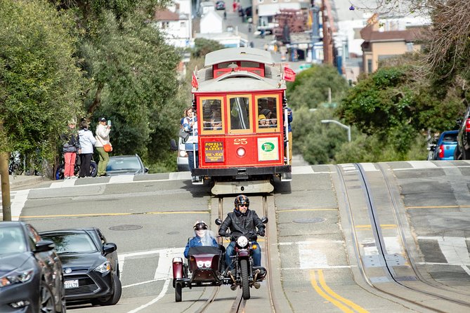 Classic Sidecar Tour of San Francisco - What the guide adds to the ride