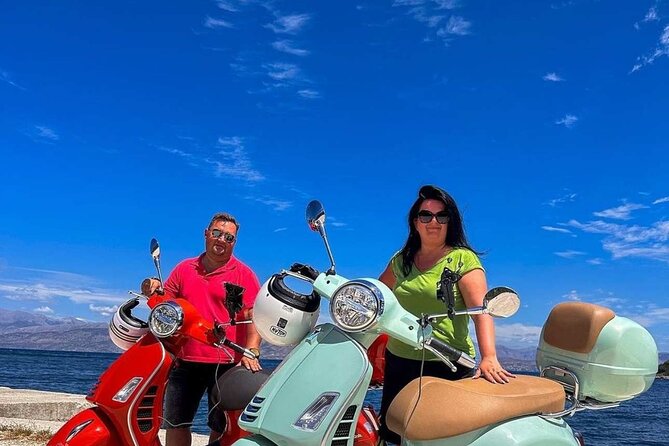 Corfu 300cc Vespa Scooter Rental - Starting in Corfu Town with a proper handover