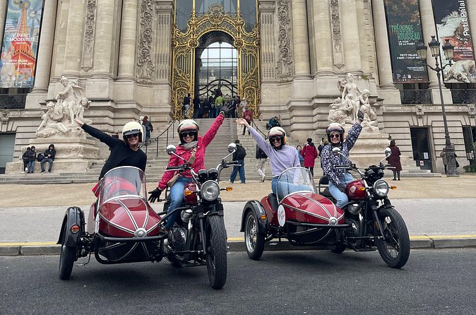 Custom Half-Day Paris Sidecar Experience - The Eiffel Tower finale