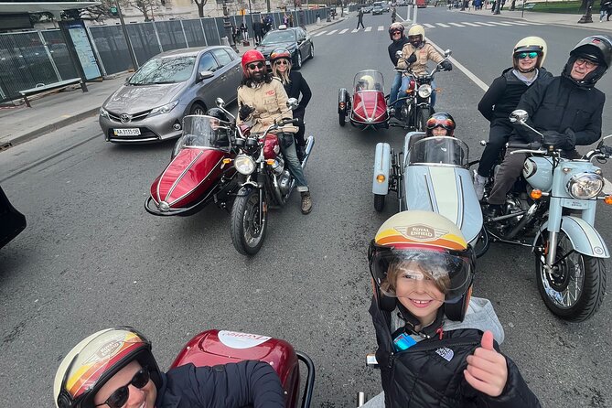 Custom Half-Day Paris Sidecar Experience - Pont de Bir-Hakeim and the opening views