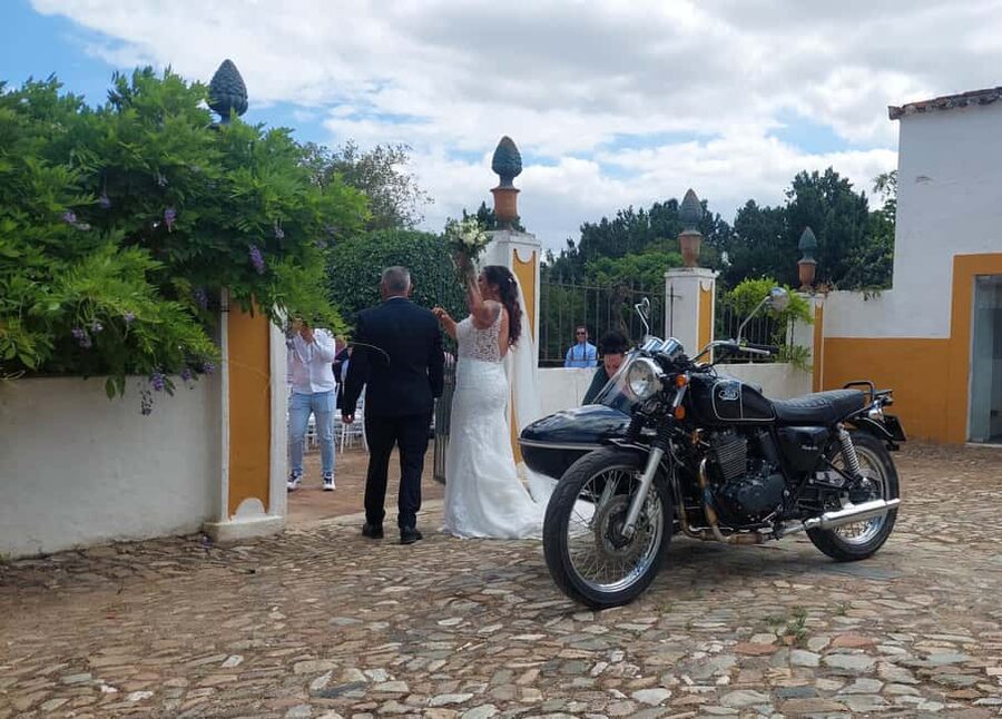 Elvas the Key of the Kingdom Sidecar Tour - The Amoreiras Aqueduct and its fountains