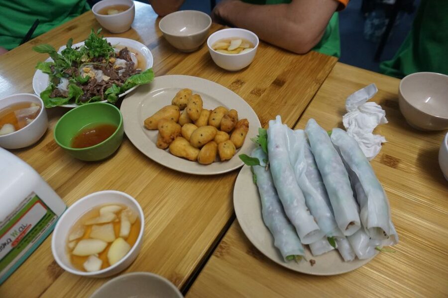 Enjoy Hanoi Like a Local - Vespa & Street Food Tour by Night - Pho variations around Truc Bach Lake
