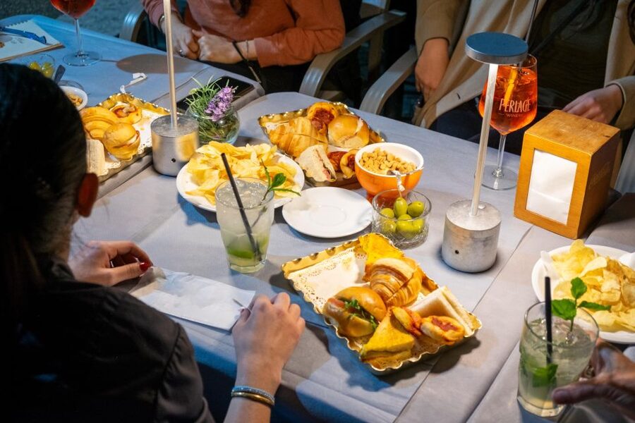 Evening Vespa Sidecar Tour with Gourmet Pizza Tasting - What the ride feels like for adults and children