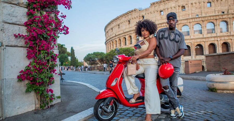 Explore city on Vespa with Professional Photographer - Meeting near the Colosseum