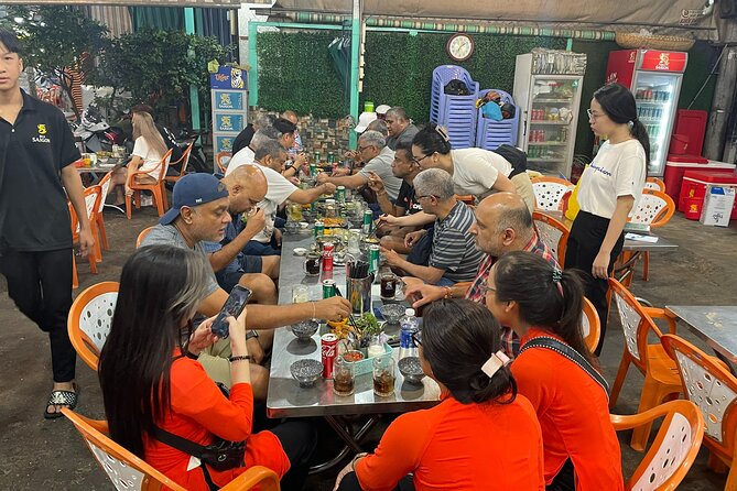 Female Riders Vespa Night Street Food + Train Street food 4 Hours - Why this Vespa food tour works well at night