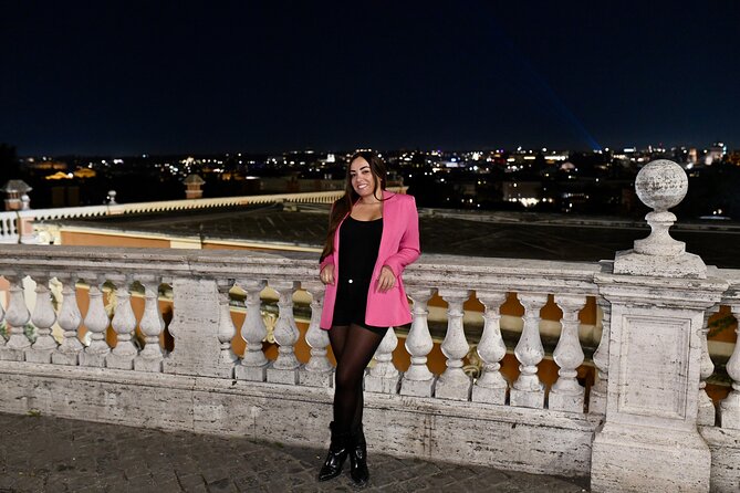 Fiat 500 Private Photoshoot with a Roman, pickup included - The Cestia Pyramid and the unusual side of Rome
