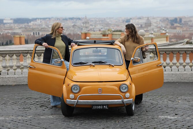 Fiat 500 Roma Professional Photography Service - Fontana dell’Acqua Paola and its wide stone backdrop