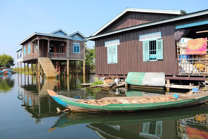 Floating Village Sunset boat Vespa Tour / Tuk Tuk Available - Key points at a glance
