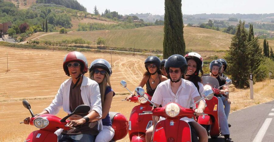 Florence/Badesse: Tuscany Group Vespa Tour with Wine Tasting - Key points to know before booking