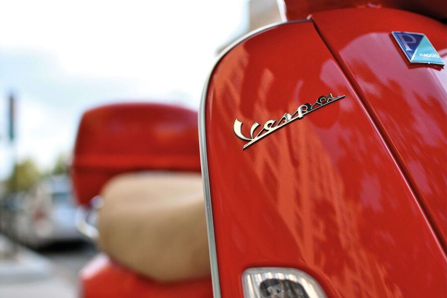 Florence/Badesse: Tuscany Group Vespa Tour with Wine Tasting - A Vespa route through the Chianti hills