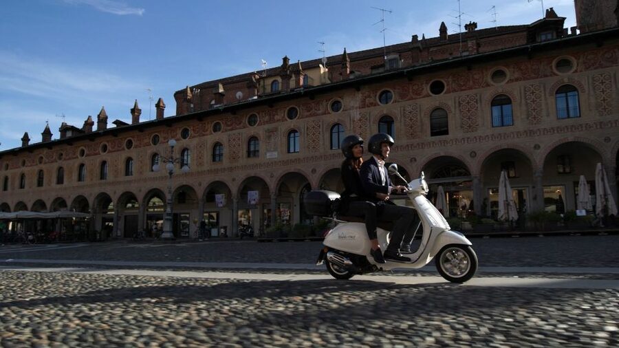 Florence: Chianti Wine Region Vespa or Fiat Topolino Tour - Is the $144 price good value?