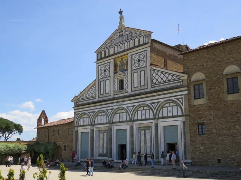 Florence: E-Vespa Rental with Smartphone Tour and Tasting - Riding toward Fiesole