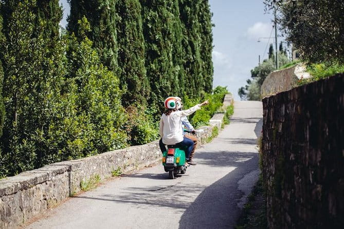 Florence Vespa Tour: Tuscan Hills and Italian Cuisine - The Vespa test is the key moment