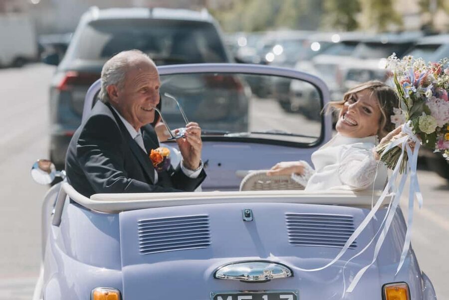 Florence Vintage Electric Fiat 500 – Private City Tour - Meeting your guide and leaving central Florence