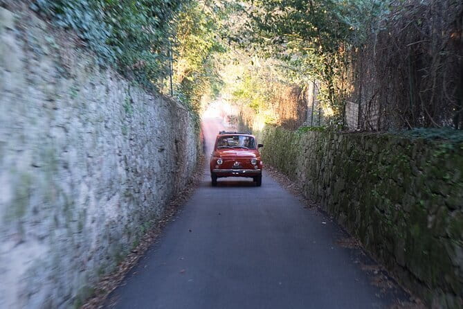 Florence Vintage Fiat 500 Tour with Wine Tasting at Farm - Meeting your guide near Santo Spirito