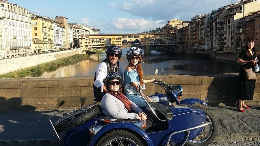 Florence Vintage Motorcycle Sidecar ride - Morning or Sunset - Key points at a glance