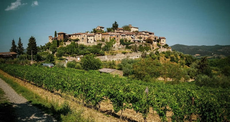 From Florence: Chianti Self-Guided Vespa Tour with Lunch - Why a Vespa is a good match for Chianti