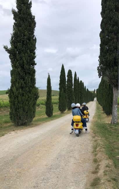 From Siena/Badesse: Vespa & Chianti Tour in the Tuscan Hills - Key things to know before booking