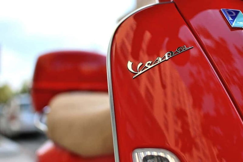 From Siena/Badesse: Vespa & Chianti Tour in the Tuscan Hills - Starting in Siena or Badesse