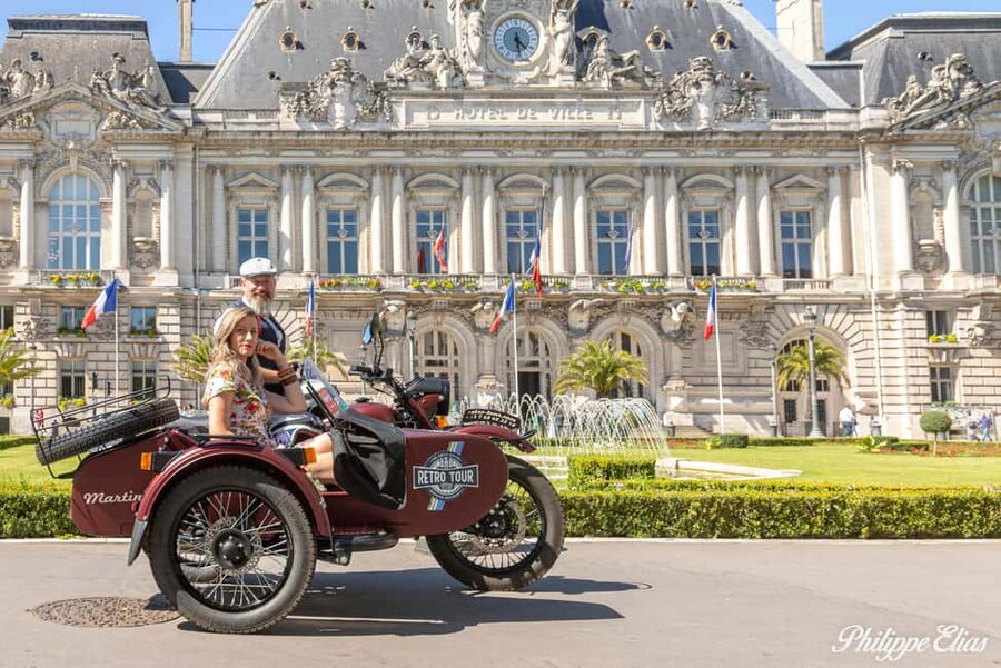 From Tours: Retro Classic Sidecar Ride - Saint-Gatien Cathedral and Tours’ old center
