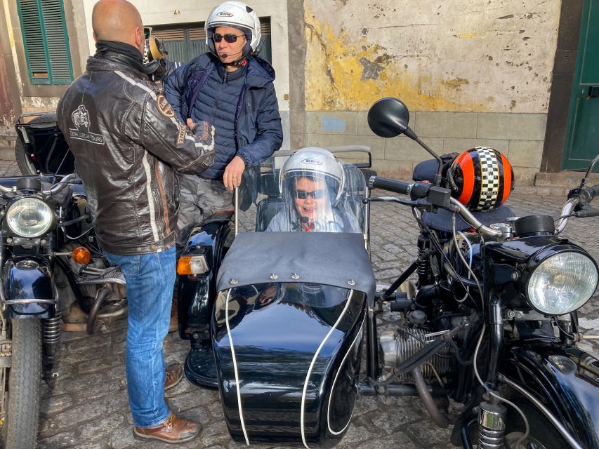 Funchal Exploration: Sidecar Tour with Historical Insights - Municipal Square and the former residence of Conde de Carvalhal
