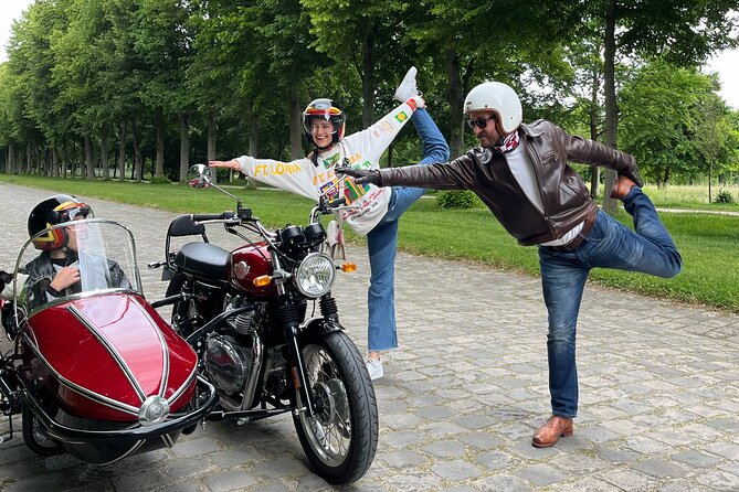 Half Day Versailles Sidecar tour with Palace Entry - What the private format adds