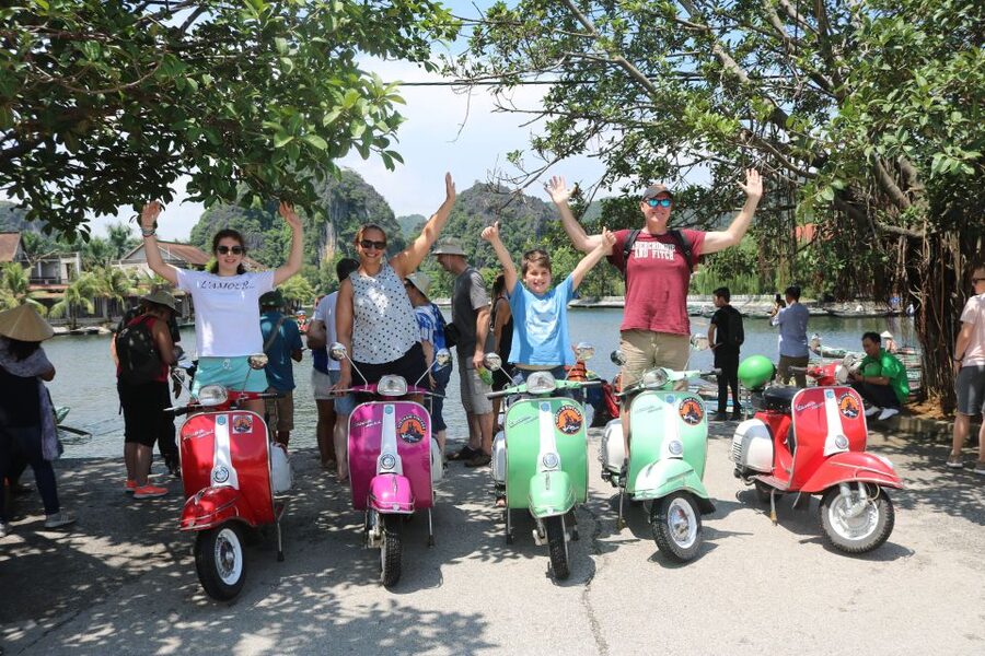 Hanoi 4.5-Hour Vespa Tour city tour - Egg coffee, Vietnamese lunch, and local flavors