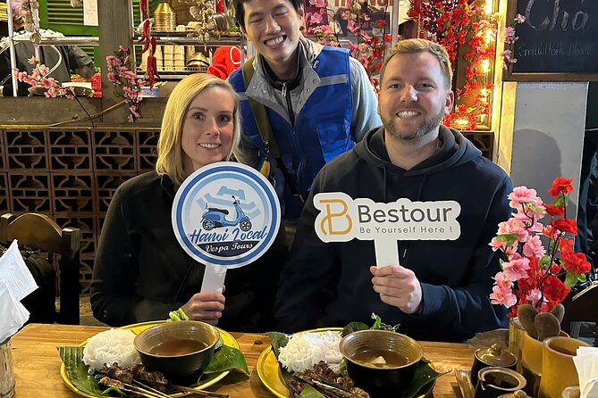 Hanoi After Dark Vespa Tour (4 hours): Street Food & Night Vibes - Truc Bach and the serious food stop