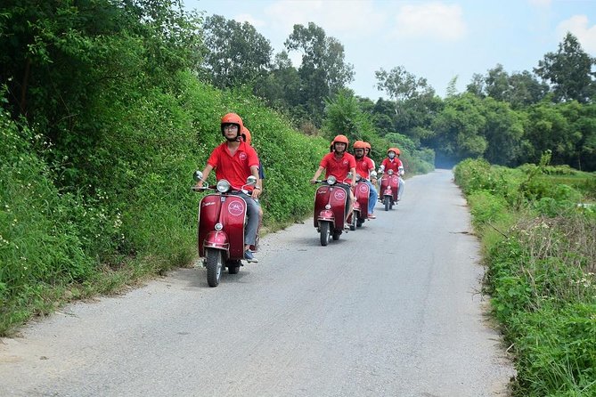 Hanoi Back Street Vespa Tours: Full Day Vespa Tours - Why a Vespa is a smart way to see Hanoi
