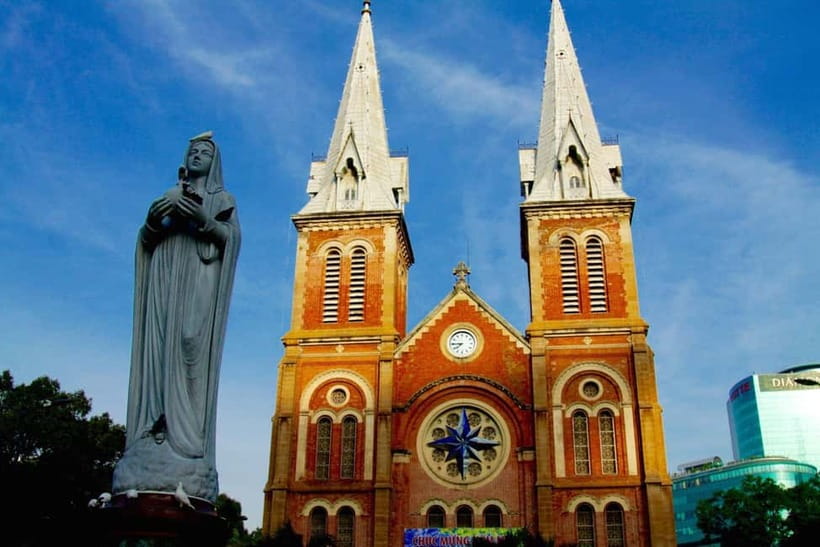 Hanoi Hidden Gems: Jeep, Vespa or Motorbike Tour - Starting with a safety briefing and hotel pickup