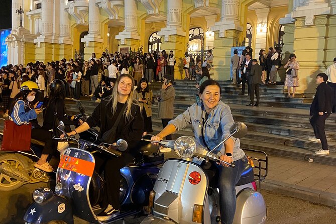 Hanoi Motorbike Tours with Female Riders - The Old Quarter shows you Hanoi at street level