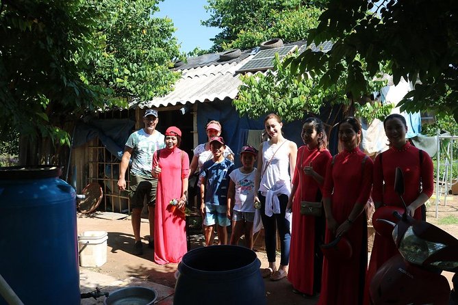 Hanoi Vespa Countryside Tour With Female Ao Dai Riders Half Day - Who should book this experience?