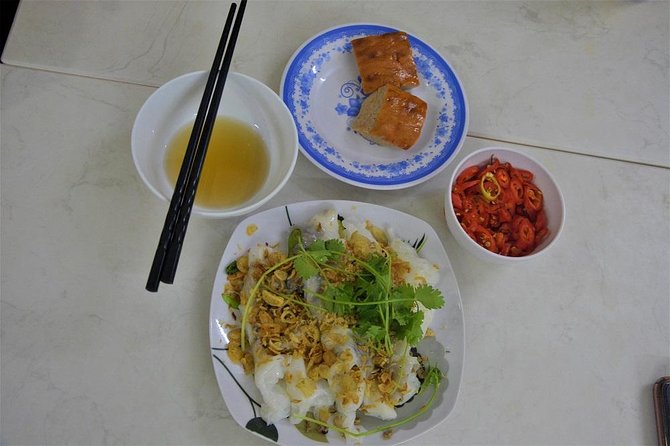 Hanoi Vespa Tours: Hanoi After Dark Vespa Food Tours - Through the railway streets and the Old Quarter