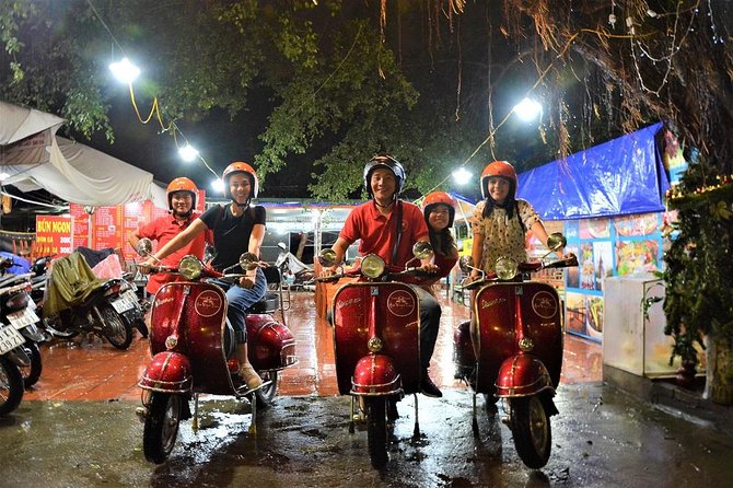 Hanoi Vespa Tours: Hanoi After Dark Vespa Food Tours - Seafood adds a welcome change of pace