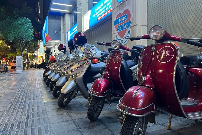 Hanoi Vespa Tours: Hanoi By Night Vespa Foodie Tours - Starting in the Old Quarter with banh cuon