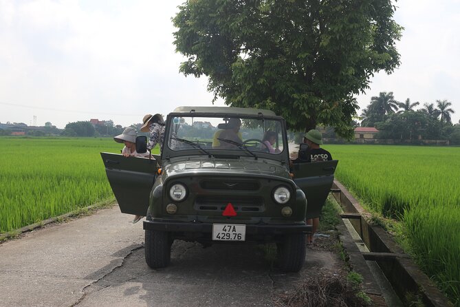 Hanoi Vespa Tours: Hanoi Countryside Vintage Vespa Tours - Following the Red River into Dong Anh